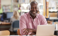 A non-traditional student takes advantage of a new resources at the Community College Research Center (CCRC) at Teachers College, Columbia University.